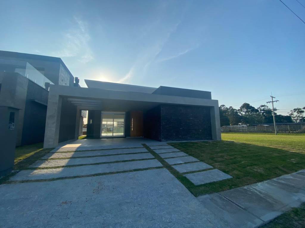 Casa em Condomínio 3 dormitórios para venda, Parque Antártica em Capão da Canoa | Ref.: 20425