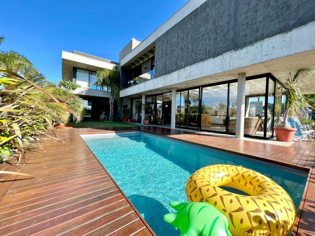 Casa em Condomínio 4 dormitórios para venda, Araça em Capão da Canoa | Ref.: 20509