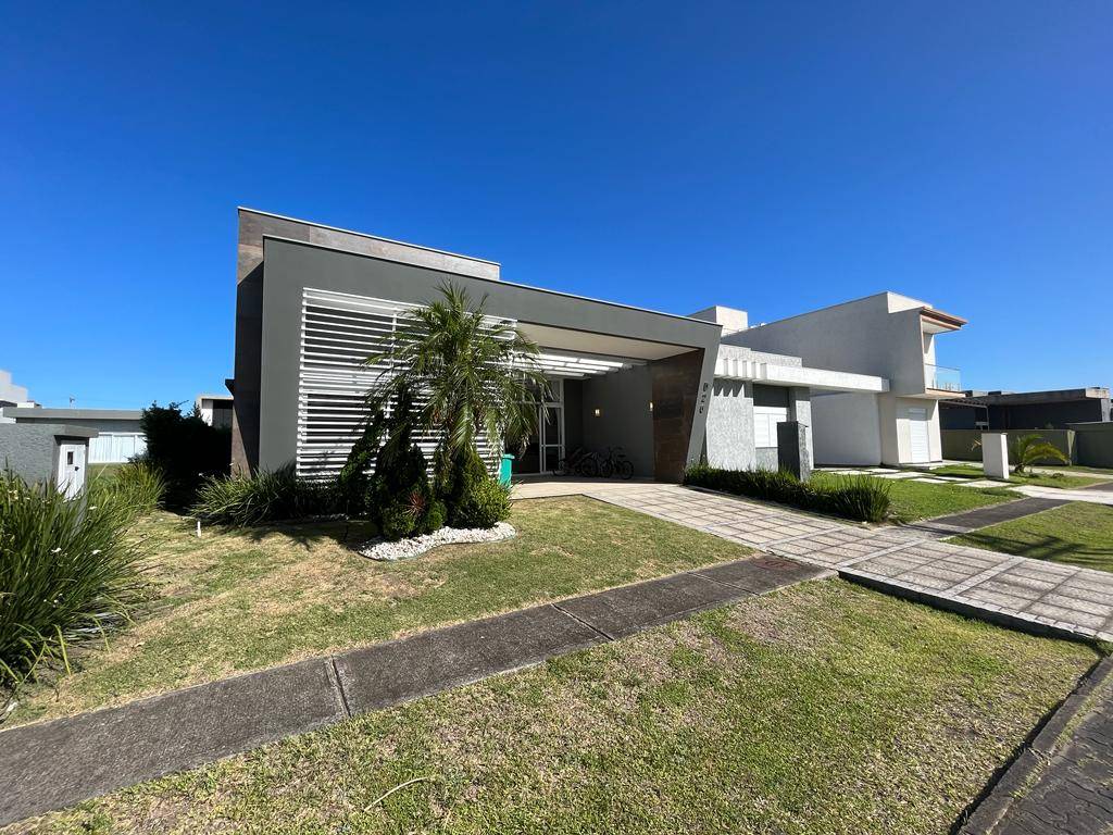 Casa em Condomínio 4 dormitórios para venda, Parque Antártica em Capão da Canoa | Ref.: 20637
